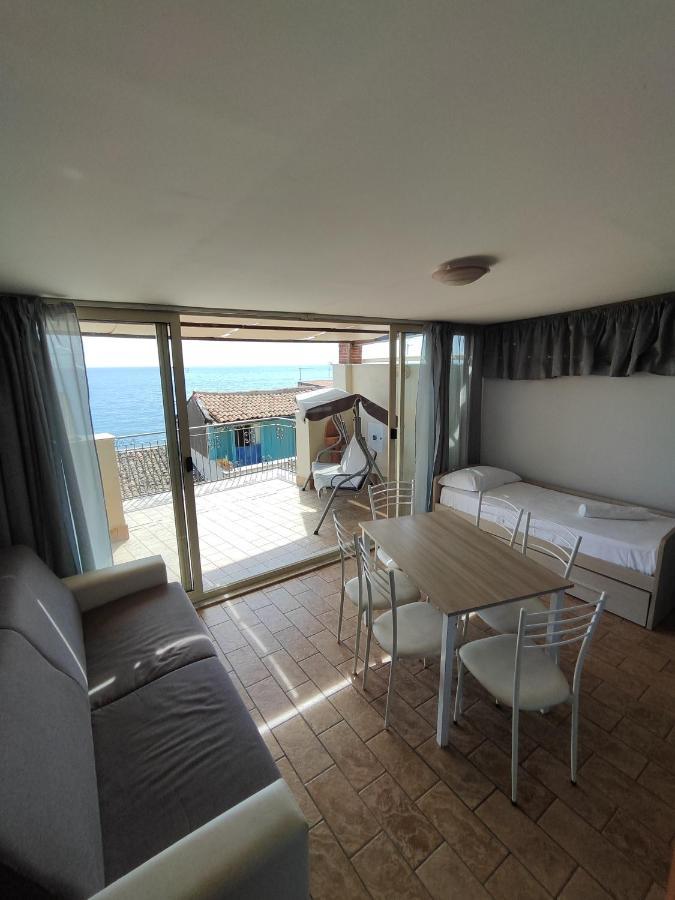 Sicily Travel Apartment'S 4 Джардини-Наксос Экстерьер фото